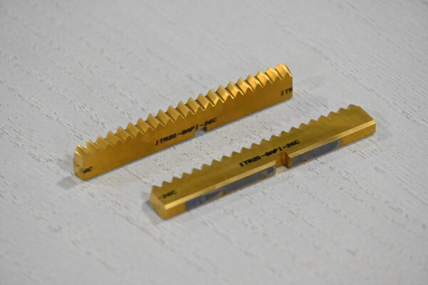 ITR-20-20-F6 Threadmill Insert